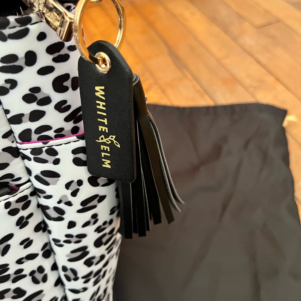 White Elm Leopard Print Tote - Black and White - Picture 5 of 12